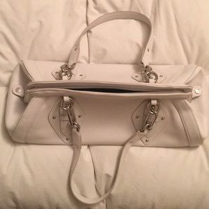 Vintage Cole Haahn White Leather Purse.